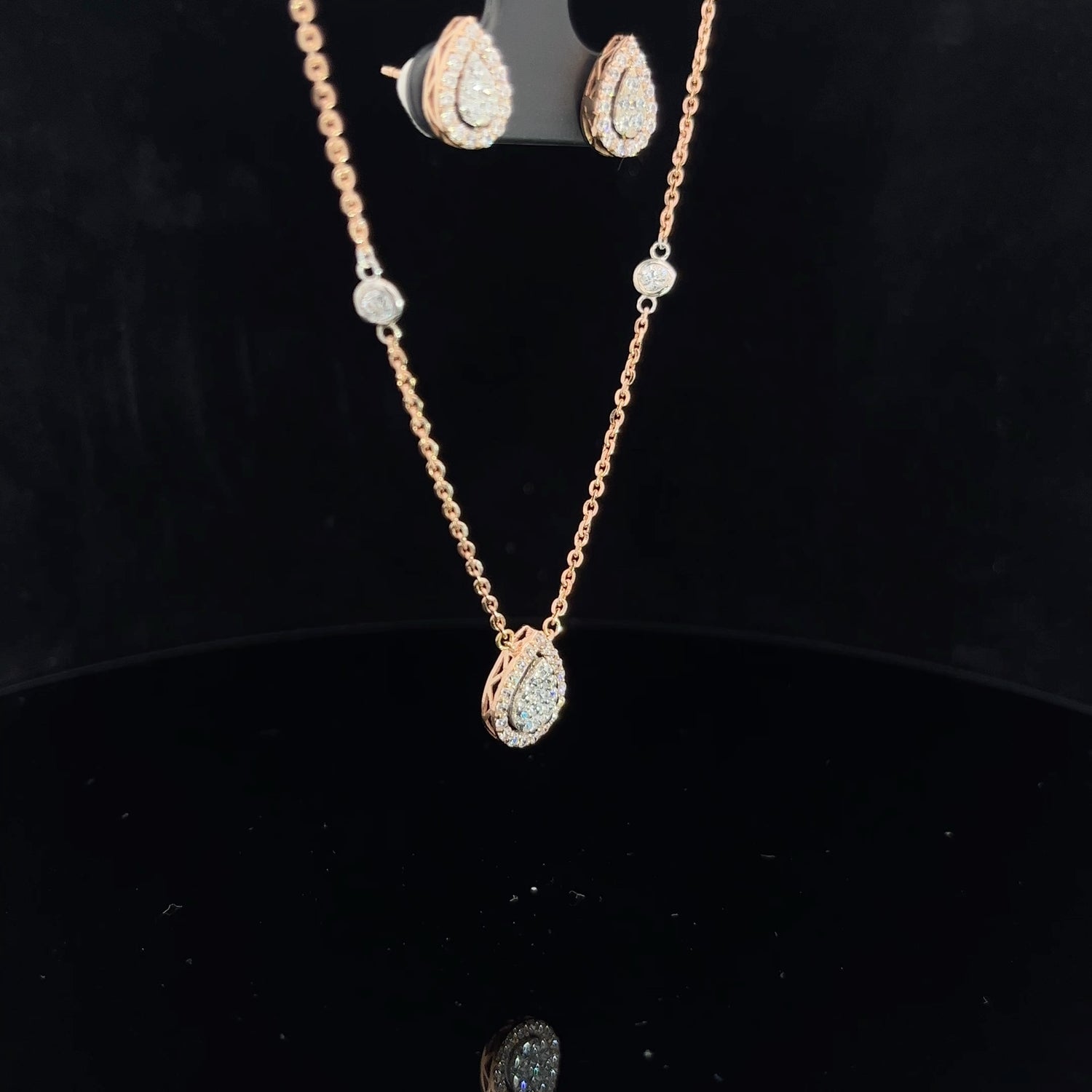 Ella Diamond Pendant Set